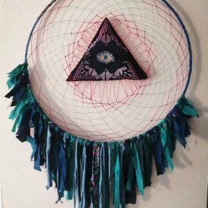 Pyramide égyptienne en attrape rêve, oeuvre réalisée par Aurellll'art à L'ile de la Réunion