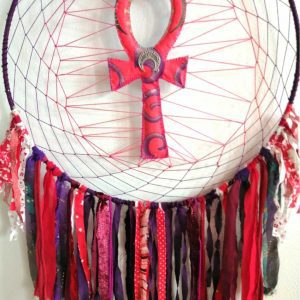 Clé de Ankh Attrape rêve réalisé par Aurellll'Art, artiste peintre plasticienne à La Réunion