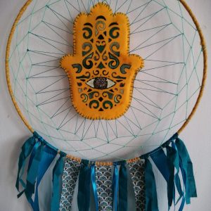 Khamsa-ou-main-de-fatma-35x85cm-en-attrape-reve-aurellll-oeuvre-unique-aurellll-2024-realisee-par-aurellll-art-artiste-peintre-et-plasticienne-a-la-reunion-974