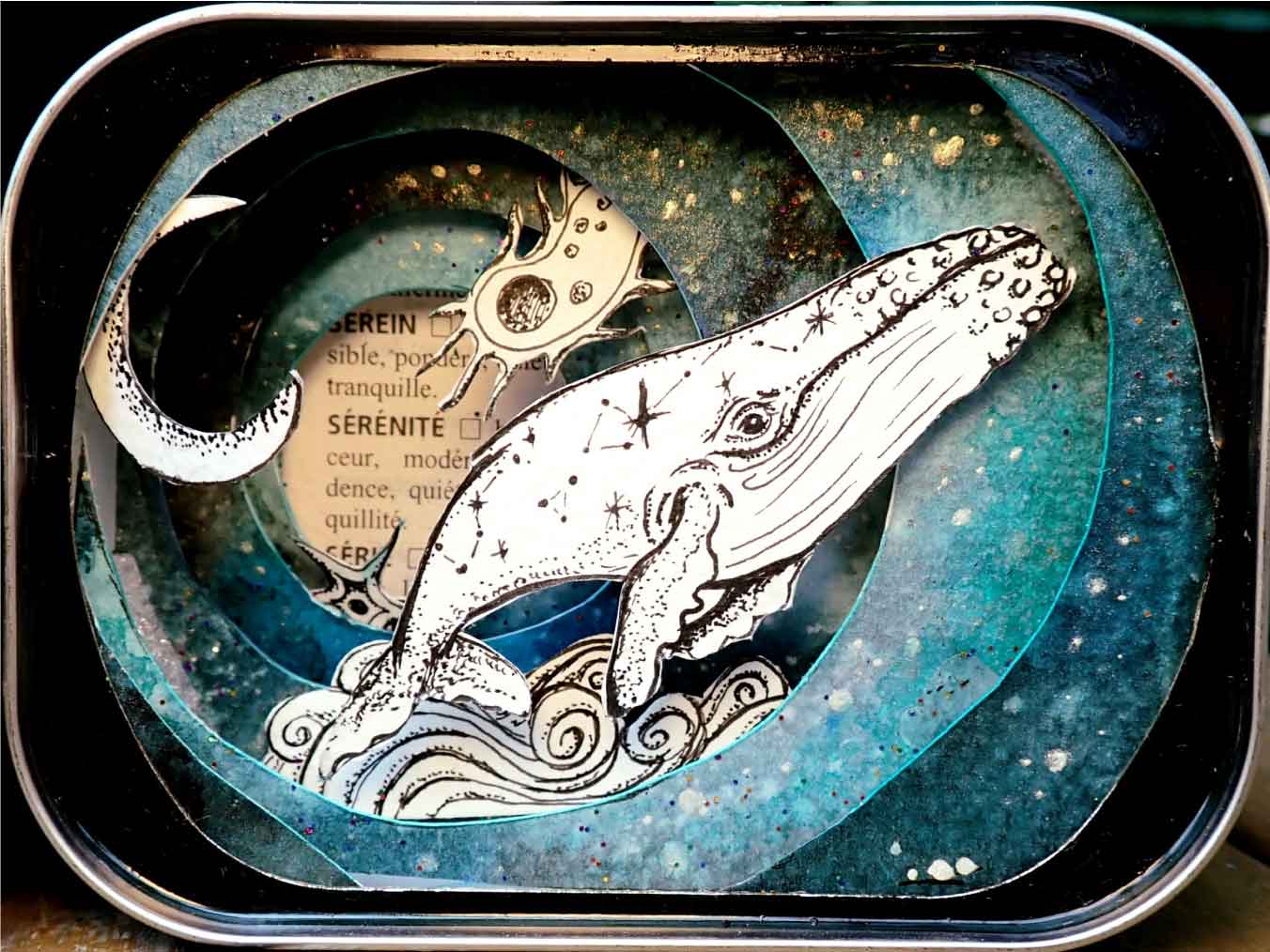 ouevre5 Coeur sacres en étoile, oeuvre de broderie et sculpture textile réalisée par Aurellll'Art, artiste peinture plasticienne à La Réunion